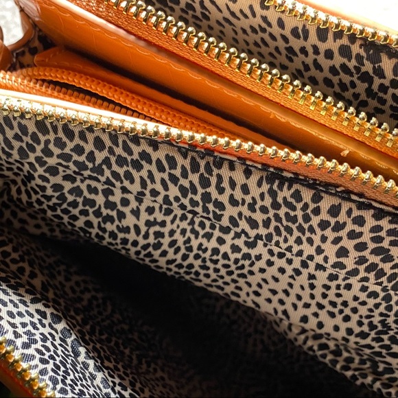 KAYLA+AVA VEGAN CROSS BODY PURSE - Picture 4 of 7